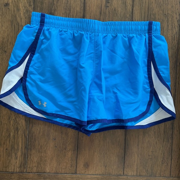 Under Armour lined athletic shorts size small - Picture 1 of 5